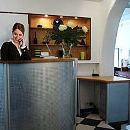 Reception Berliner Hof Garni Fotos