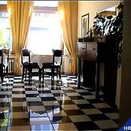Breakfast room within restaurant Berliner Hof Garni Fotos