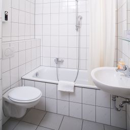 Cuarto de baño Gir Keller Gästehaus Fotos