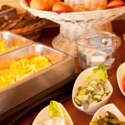 Buffet Comfort Hotel Auberge Fotos