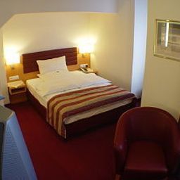 Zimmer Zum Adler Fotos