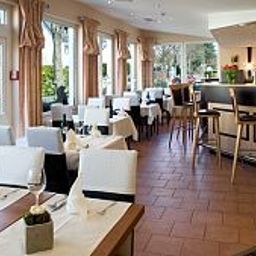 Sala śniadaniowa w restauracji Hangelar Fotos