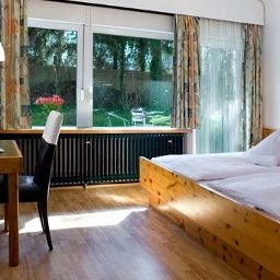 Pokój z balkonem Hangelar Fotos