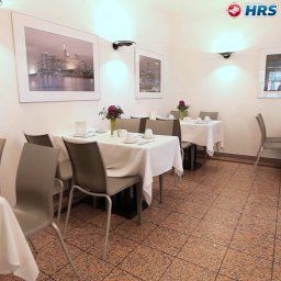 Sala colazione nel ristorante Topas Fotos