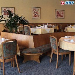 Breakfast room within restaurant Greif Stadt-gut-Hotel Fotos