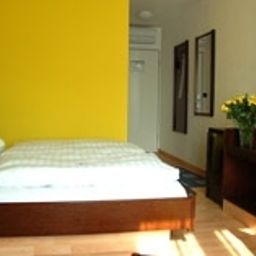 Zimmer Blauer Karpfen Fotos