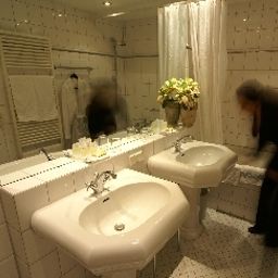 Badezimmer Schiff am See Ringhotel Fotos
