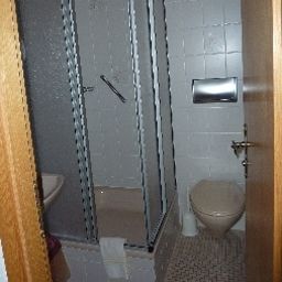 Salle de bains Schwarzes Lamm Fotos