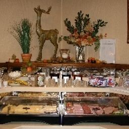 Buffet Streng Fotos