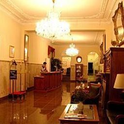Hall California am Kurfürstendamm Fotos