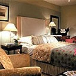 Room Macdonald Bear Fotos