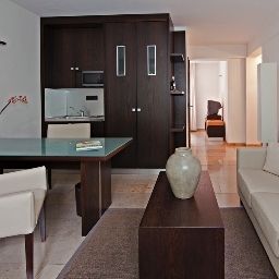  Burns Apartments (Check in/out im BurnsArtHotel Bahnstr. 76) Fotos