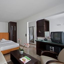 Burns Apartments (Check in/out im BurnsArtHotel Bahnstr. 76) Fotos