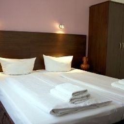 Camera Arta Lenz City-Hotel Fotos