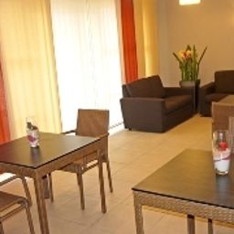 Breakfast room Park & Suites Résidence de Tourisme Fotos