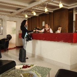 Reception Businesshotel Rosenau Fotos