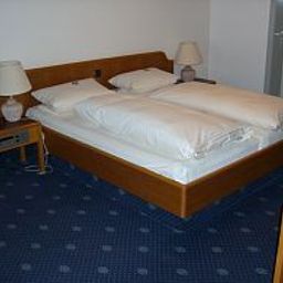 Room Am Schloß Fotos