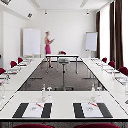 Конференц-зал ibis Muenchen City Nord Fotos