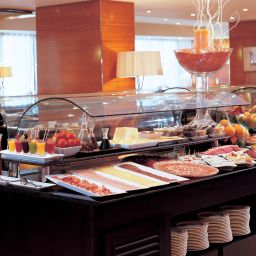 Buffet NH Calderon Fotos