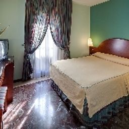 Chambre Gótico Fotos