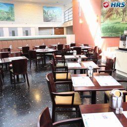 Salle du petit-déjeuner située dans le restaurant Amrath Grand Hotel de l´Empereur Non-Smoking Fotos