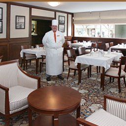 Sala colazione nel ristorante The Pickwick Fotos