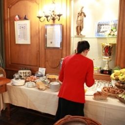 Buffet Le Cep Small Luxury Hotels Fotos