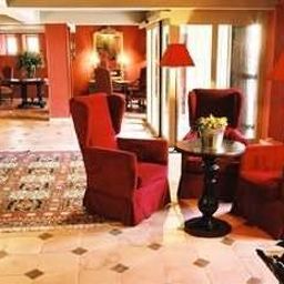 Hall Best Western Le Donjon Fotos