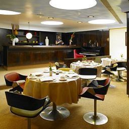Salle du petit-déjeuner Helios Fotos