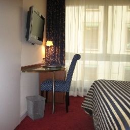 Room The New Midi Rive Droite Fotos