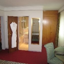 Room The New Midi Rive Droite Fotos