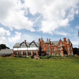 Фасад BEST WESTERN Bestwood Lodge Fotos