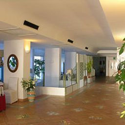 Hall Regina Cristina Fotos