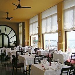 Salle du petit-déjeuner située dans le restaurant Italia e Lido Fotos