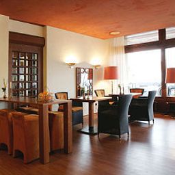 Hall Fuchsen Fotos