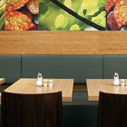 Зал для завтрака ibis Mainz City Fotos