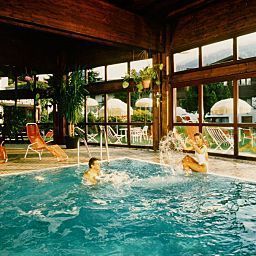 Basen Hotel Wilder Mann Fotos