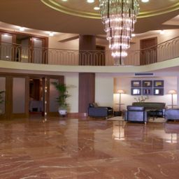 Hall Almirante Bonifaz Fotos