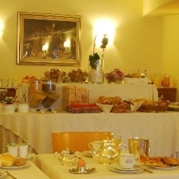 Buffet Napoleon Lucca Fotos