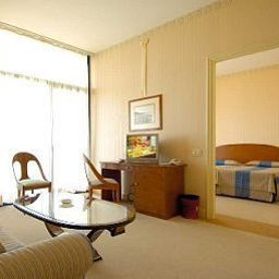 Junior suite Grand Hotel Astoria Fotos