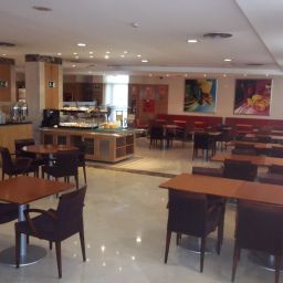 Sala de desayuno NH Express Leganes Fotos