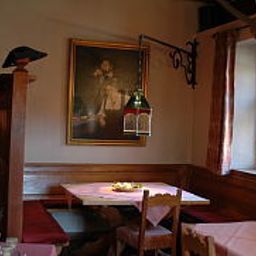 Sala śniadaniowa w restauracji Schwarzer Adler Fotos
