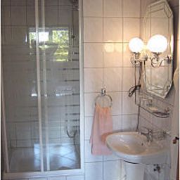 Cuarto de baño Apart Hotel Stein Fotos