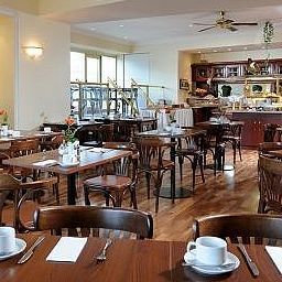 Salle du petit-déjeuner Azimut Kurfürstendamm Fotos