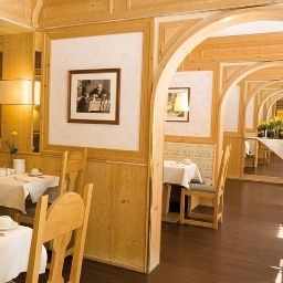 Breakfast room within restaurant Derag Livinghotel Max Emanuel Fotos
