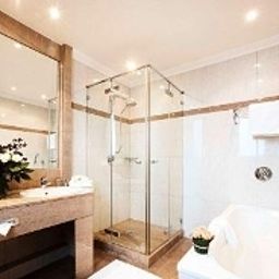 Camera da bagno BEST WESTERN Majestic Fotos