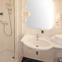 Bathroom City Fotos