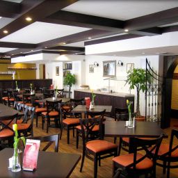 Sala de desayuno Burghotel Fotos