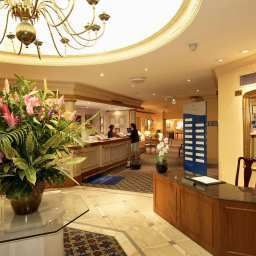 Hall Hilton St Anne*s Manor Bracknell Fotos