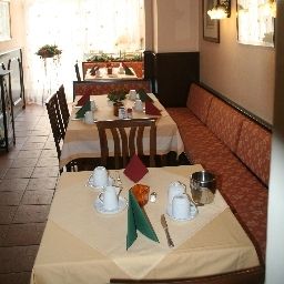 Breakfast room within restaurant Am Roonplatz Fotos